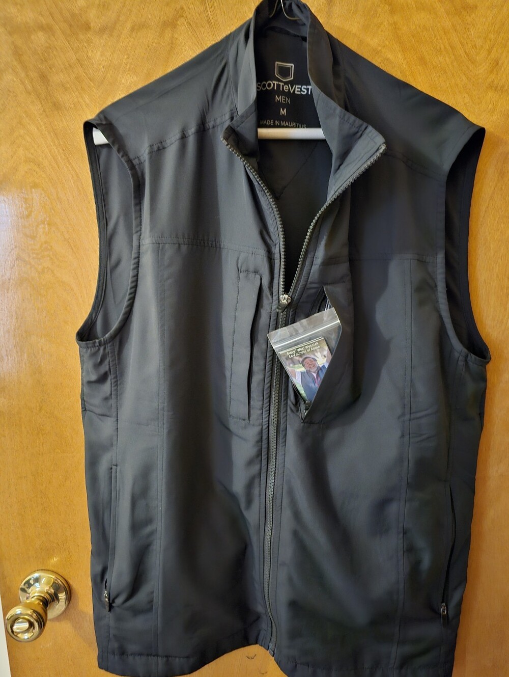 Scottevest Men's Black Travel Tech Vest